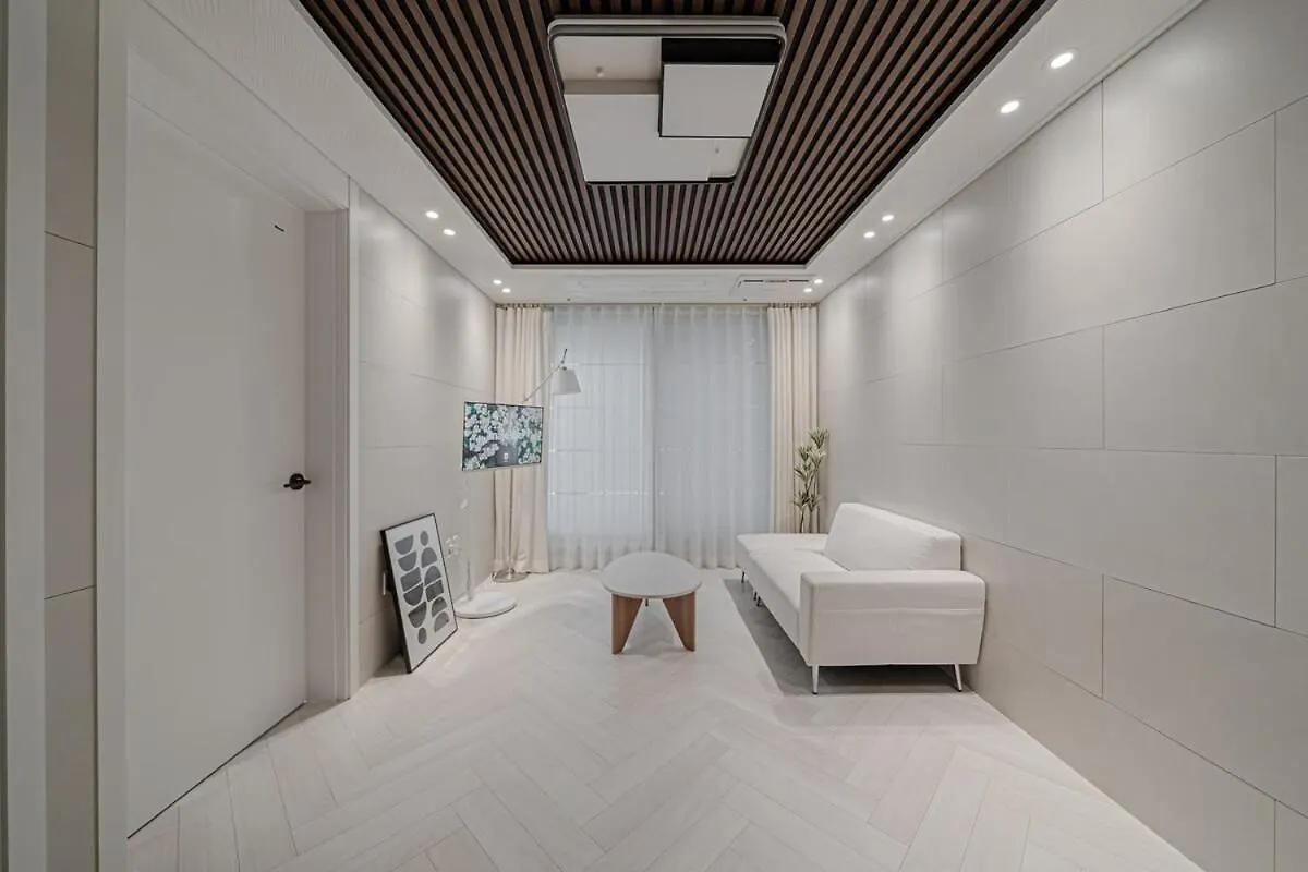 203 Bangbae Gangnam Furnished Premium Villa Seul